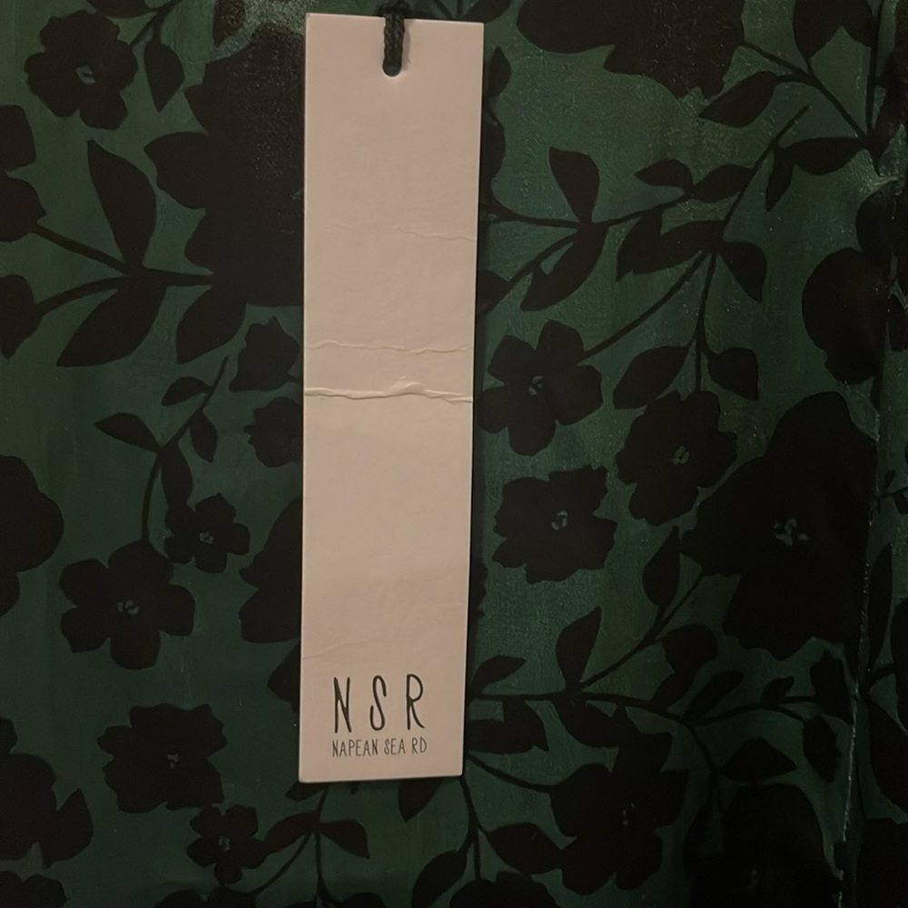 NSR Maxi Dress Dark Green With Flowers Size Small NWT - Picture 6 of 6